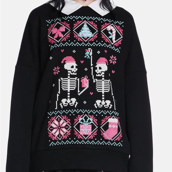 NWT KISS AND TELL OVERSIZED CHRISTMAS SHIRT - Picture 5 of 5